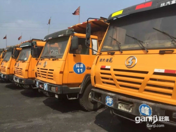 山西忻州急售12-17年后八轮工程车，原车原版，无磕碰