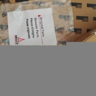 沃尔沃460挖掘机发动机风扇皮带涨紧轮0450-4262
